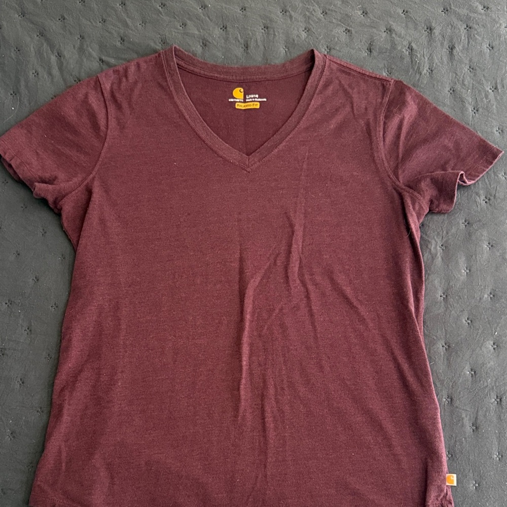 Carhartt Women's Short Sleeve V-Neck Tee - Maroon